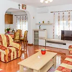 Relaxing Josip - Peaceful Area Apartman