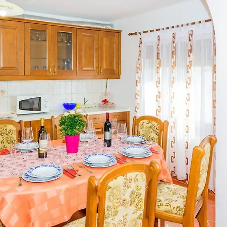 Appartamento Relaxing Josip - Peaceful Area *