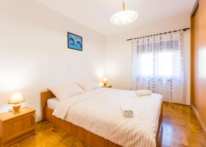 公寓 Relaxing Josip - Peaceful Area