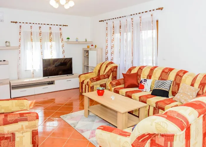 公寓 Relaxing Josip - Peaceful Area Marčana