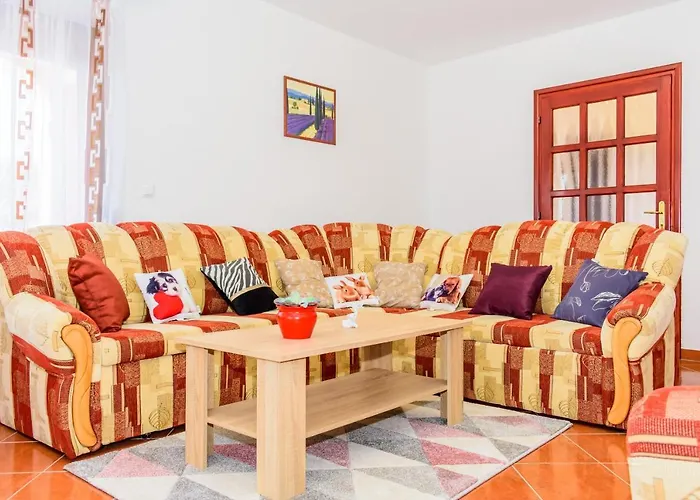 Relaxing Josip - Peaceful Area 公寓 *