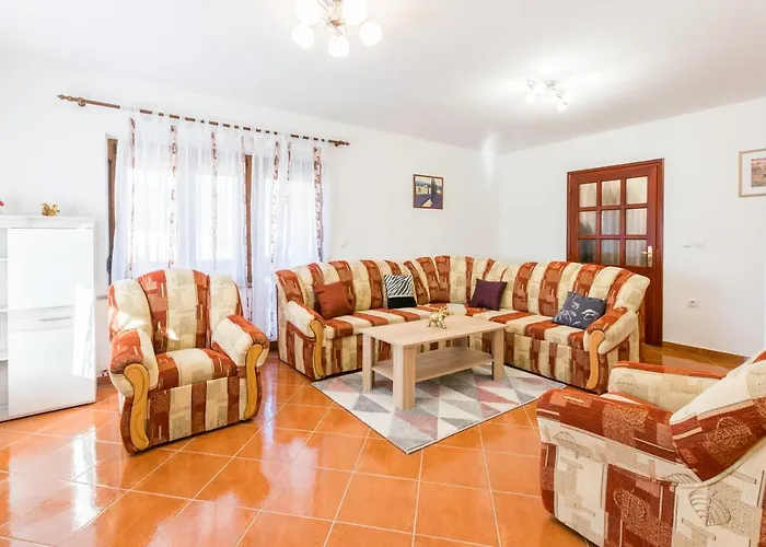 Relaxing Josip - Peaceful Area
