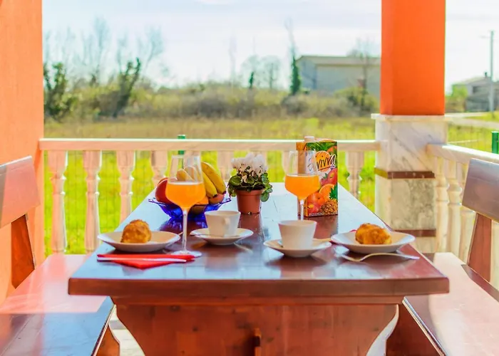 Relaxing Josip - Peaceful Area Апартаменты Marcana